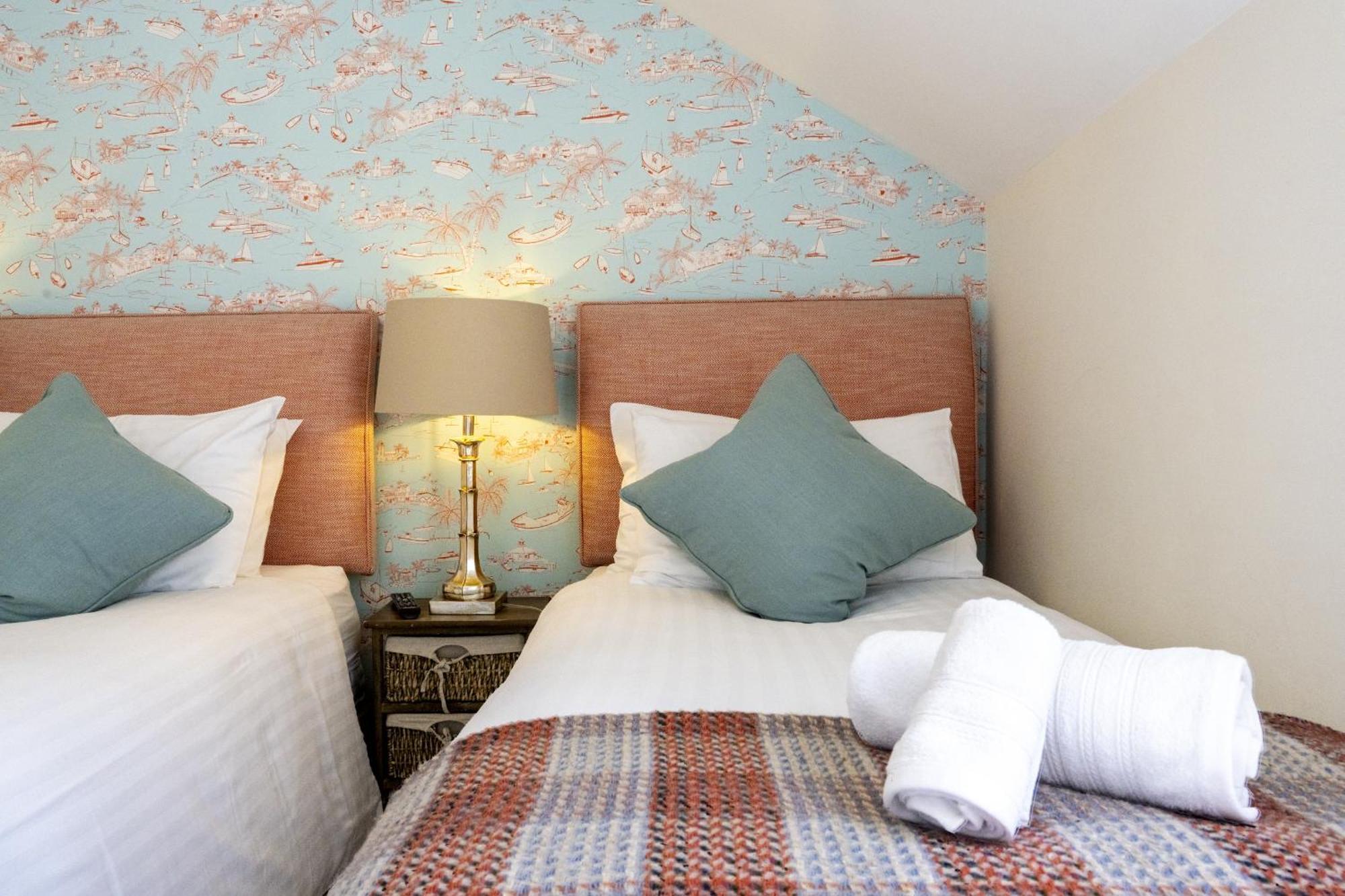 Northern Hideaways, Seascape Seahouses Extérieur photo